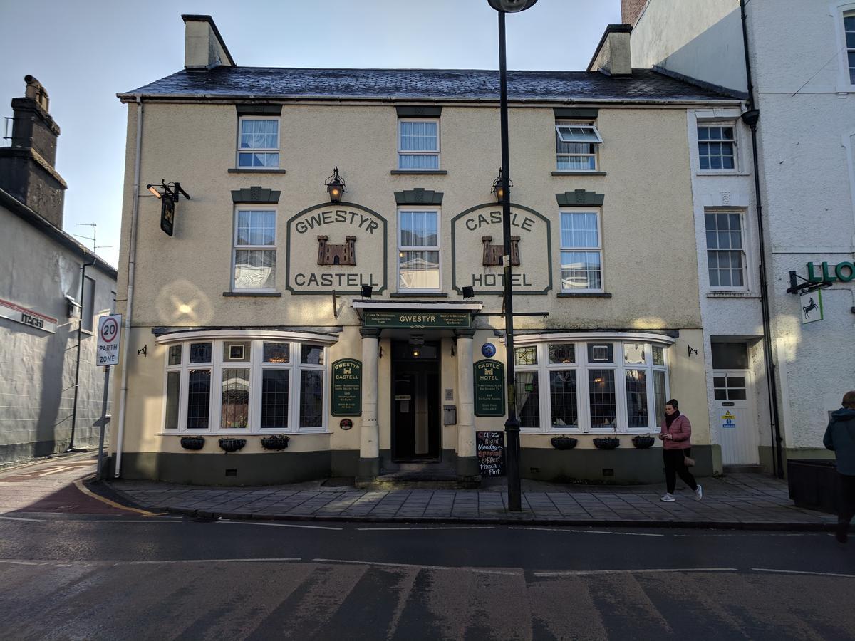 The Castle Hotel Lampeter Kültér fotó